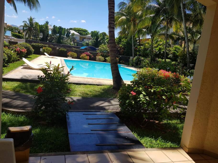 Appartment Et Piscine Flic en Flac Exterior foto